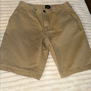 GAP Men's Tan Flat Front Chino Shorts